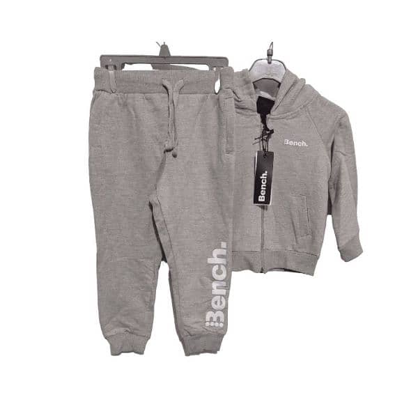 Kids tracksuits 2