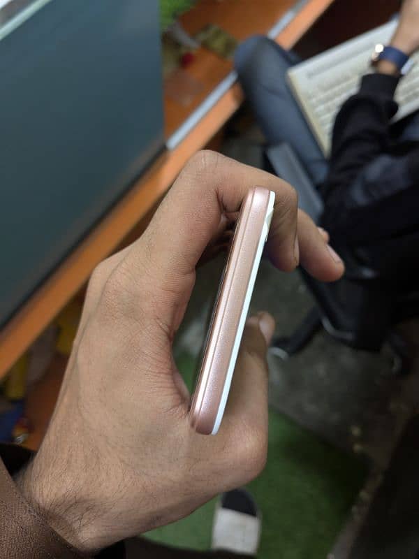 OPPO A 57 9000 1