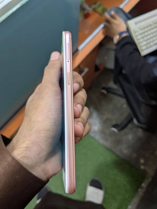 OPPO A 57 9000 3