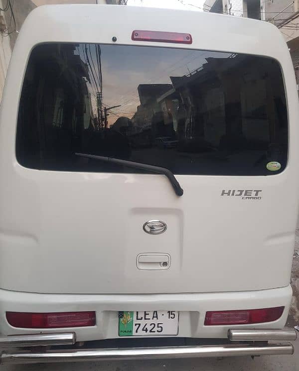 Daihatsu Hijet 2015 2