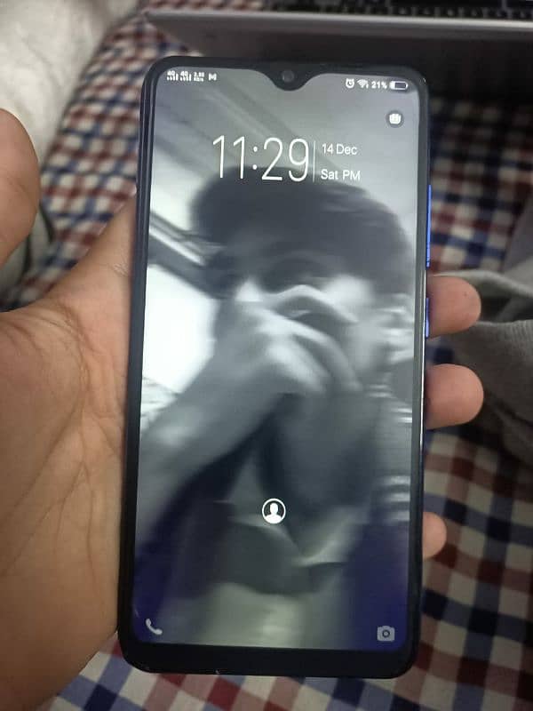 vivo y91 with gaming processor best condition 5