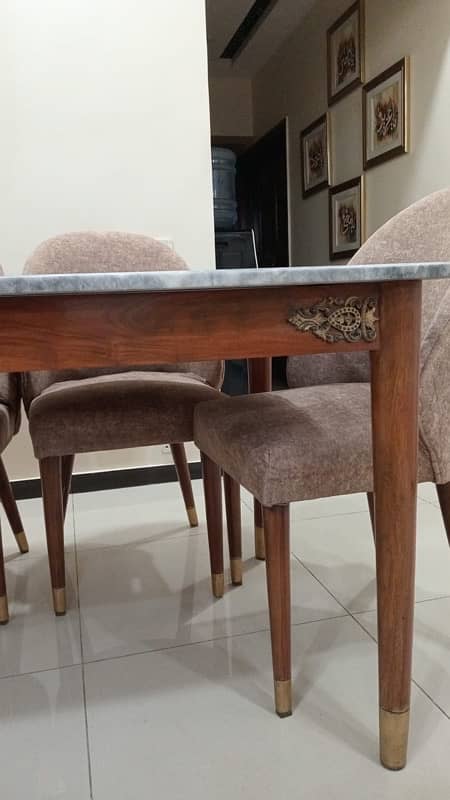 6 seater Sheeshum wood dining table 1