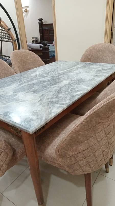 6 seater Sheeshum wood dining table 3