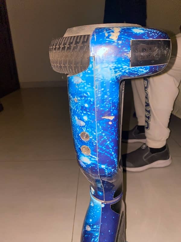 BLUETOOTH HOVERBOARD FOR SALE 3