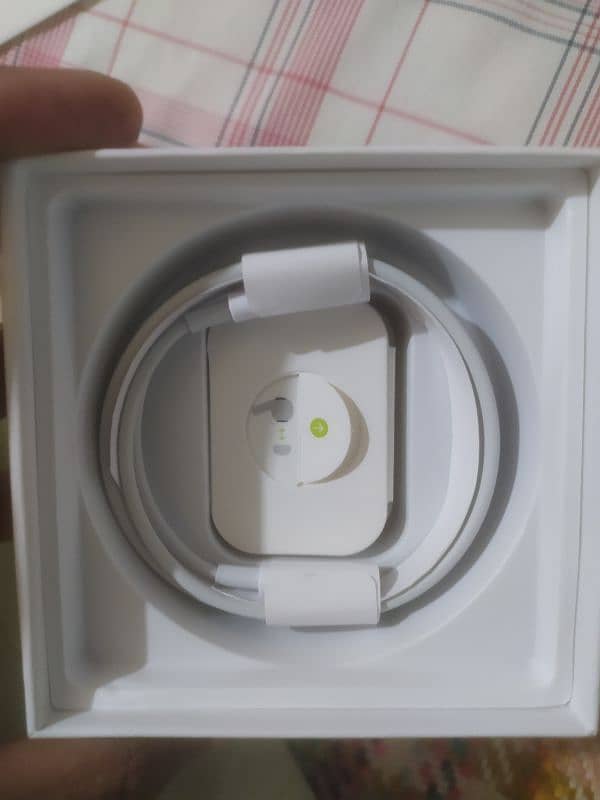 Apple air pods pro 2nd gen 3