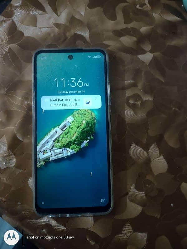 ZTE NUBIA V60 DESIGN 0