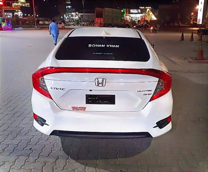 Honda Civic Oriel 2018 0