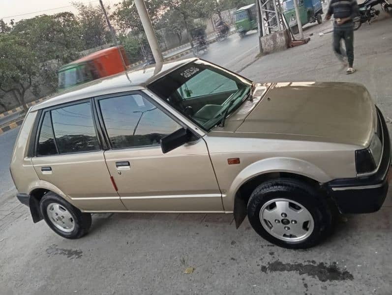 Daihatsu Charade 1984 6