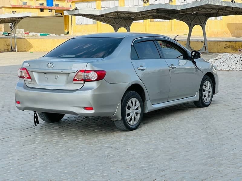 Toyota Corolla GLI 2014 8