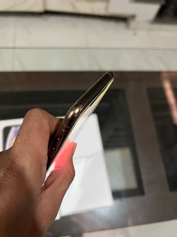 Iphone xsmax 256 PTA Proved Urgent Sale 8