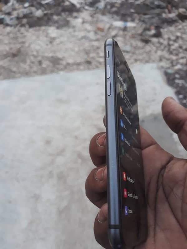 iphone 8 for sale in orginal condition 4