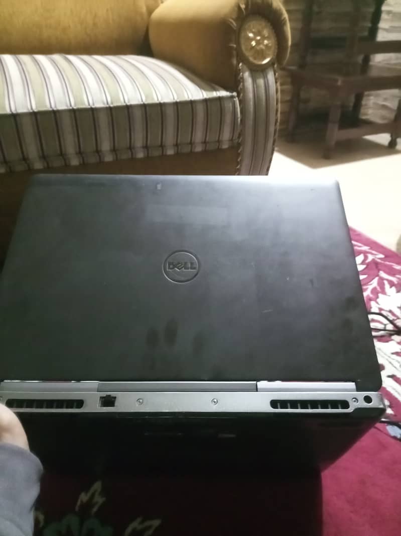 Dell Precision 7510 - Powerful Workstation Laptop for Professionals 6