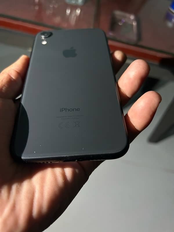 i phone xr jv 64 gb 84 batteryhealt timing achi h boht 9