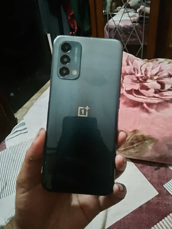 One Plus N200 0