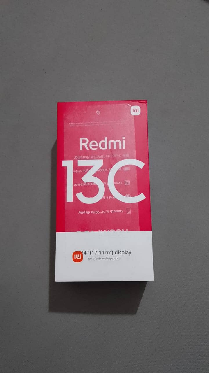 I'M selling my Redme 13c 2024 10/9 conditiON RAM 6 ROM 128 03700151466 0