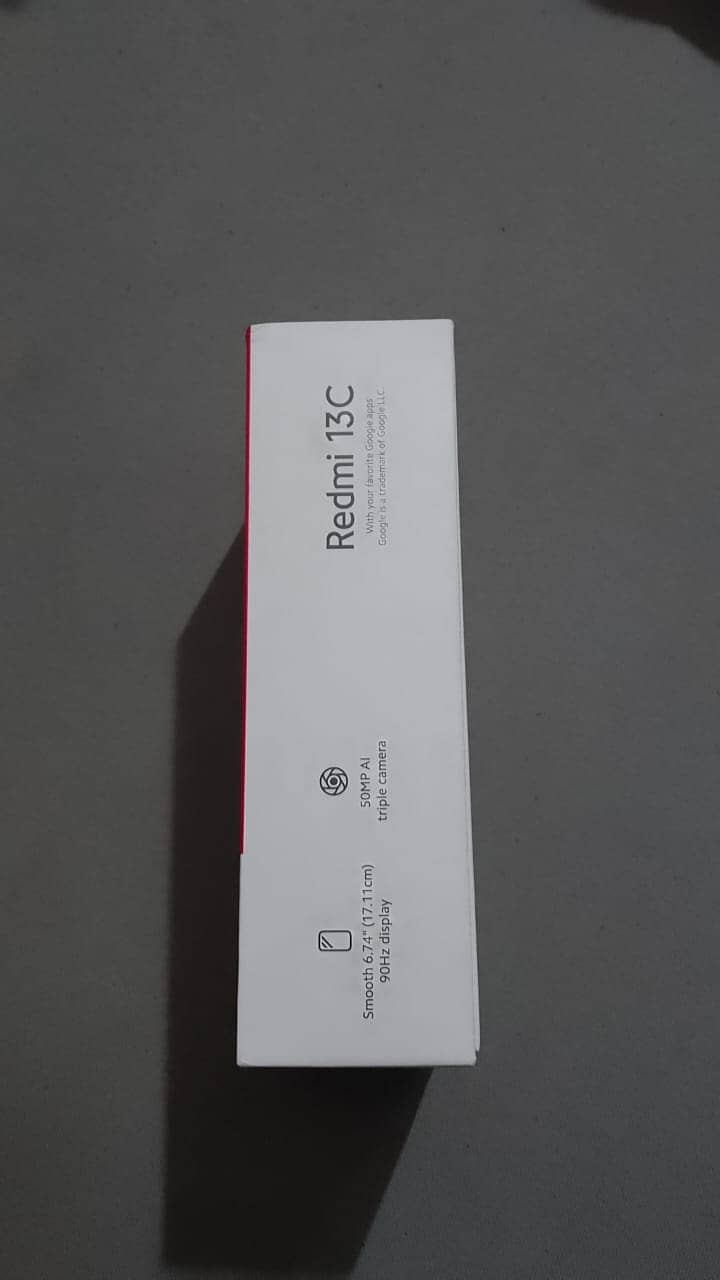 I'M selling my Redme 13c 2024 10/9 conditiON RAM 6 ROM 128 03700151466 1