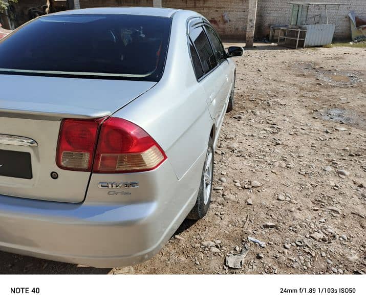 Honda Civic Oriel 2005 6