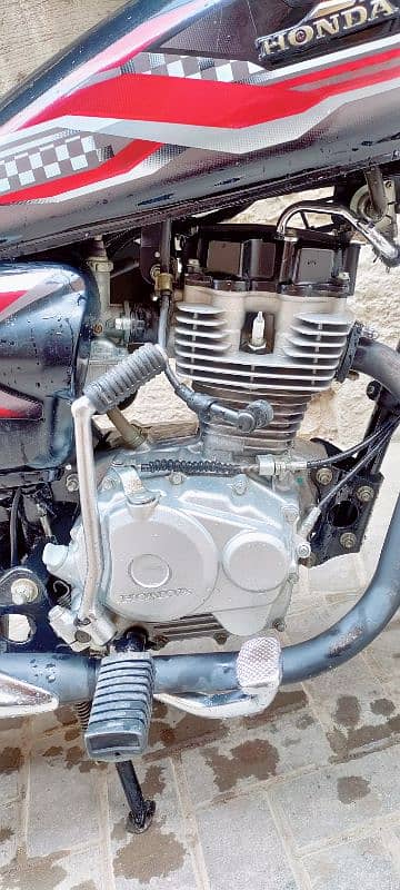 Honda 125 2023 6