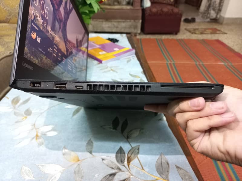 Laptop core i7 7gen lenovo thinkpad t470 2