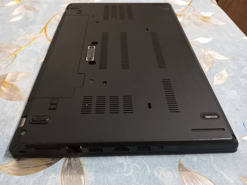 Laptop core i7 7gen lenovo thinkpad t470 8