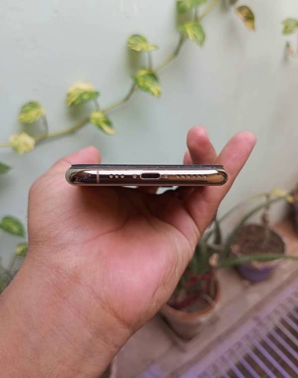 iPhone XS 256Gb non pta 4