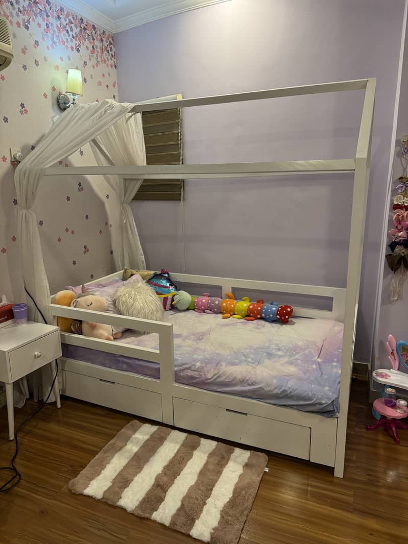 Kids bed 0