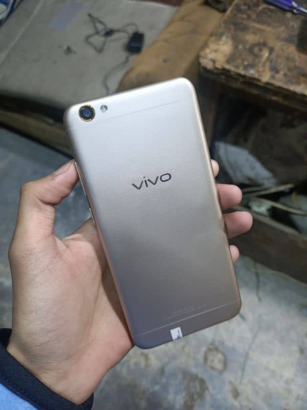 Vivo Y67 4/64 Mobile 4G / No iphone Huawei tecno samsung 3