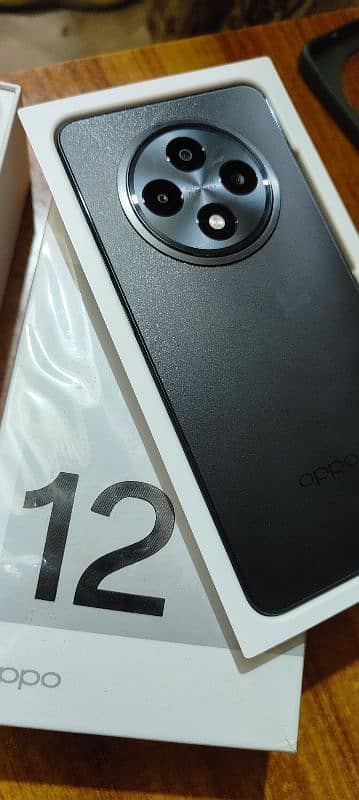 Oppo Reno 12f 2