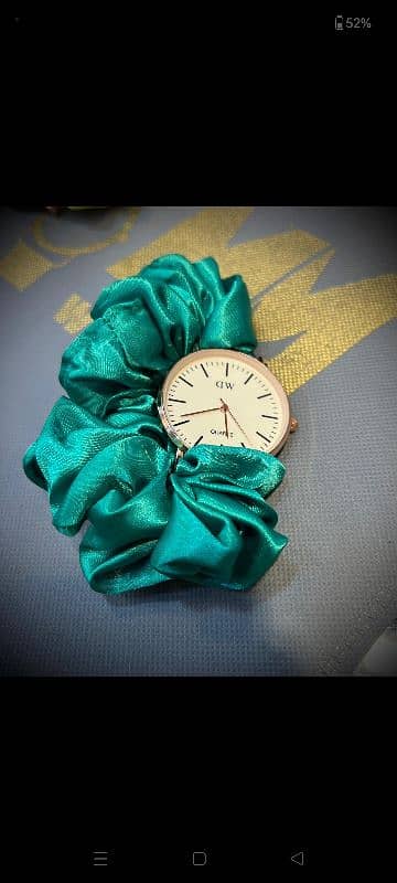 scrunchies watch 8