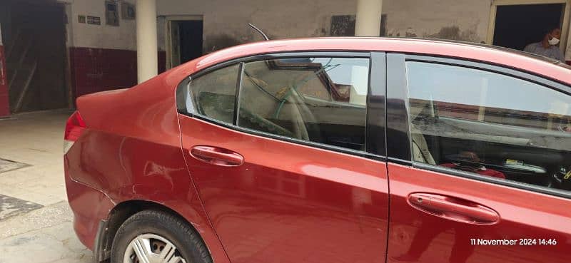 honda city antique truble free car 2011 model for sale 3