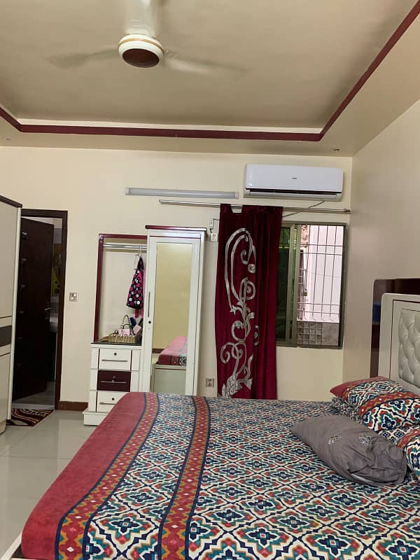 Portion available for rent gulshan-e-iqbal block 6 7