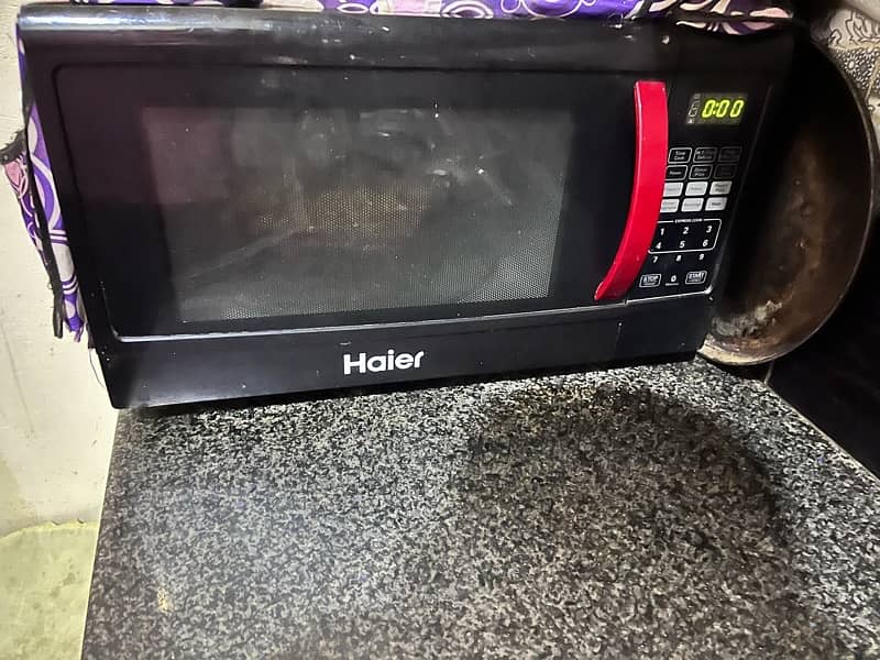 Haier just like new oven for sale 0