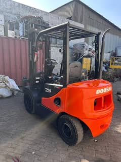 doosan forklift 2.5 ton