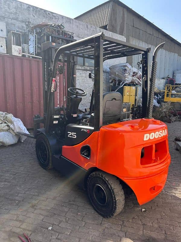 doosan forklift 2.5 ton 0