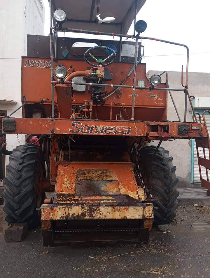 Somica 132M harvester new taire injan ok 03426603850 2