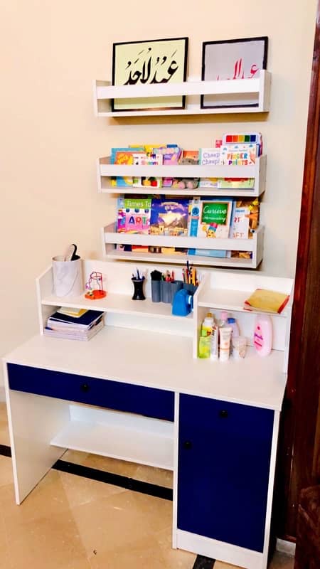 Kids Study Table 0