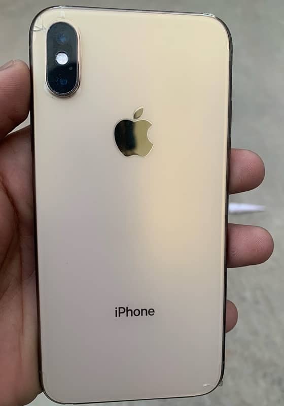 iPhone xs 4