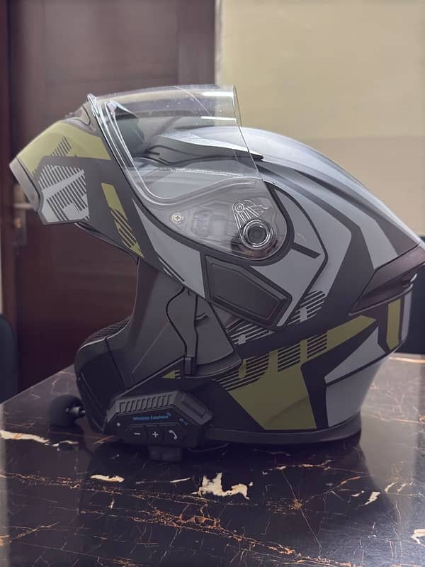 Vector DOT certified helmet 100% perfect condition with box 0