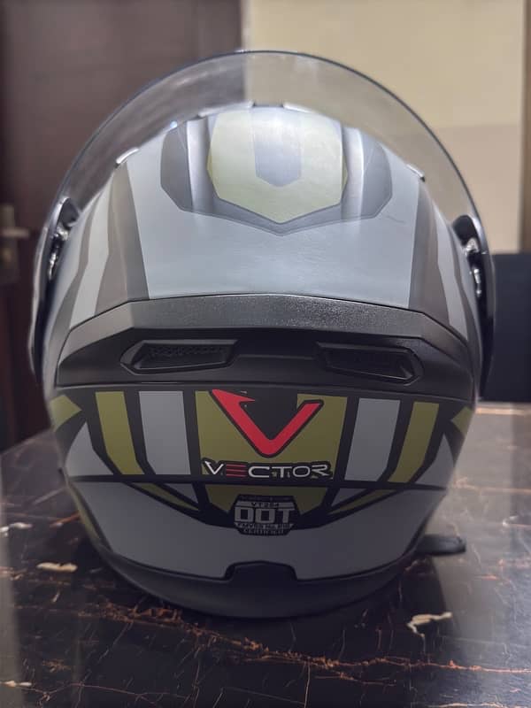 Vector DOT certified helmet 100% perfect condition with box 3