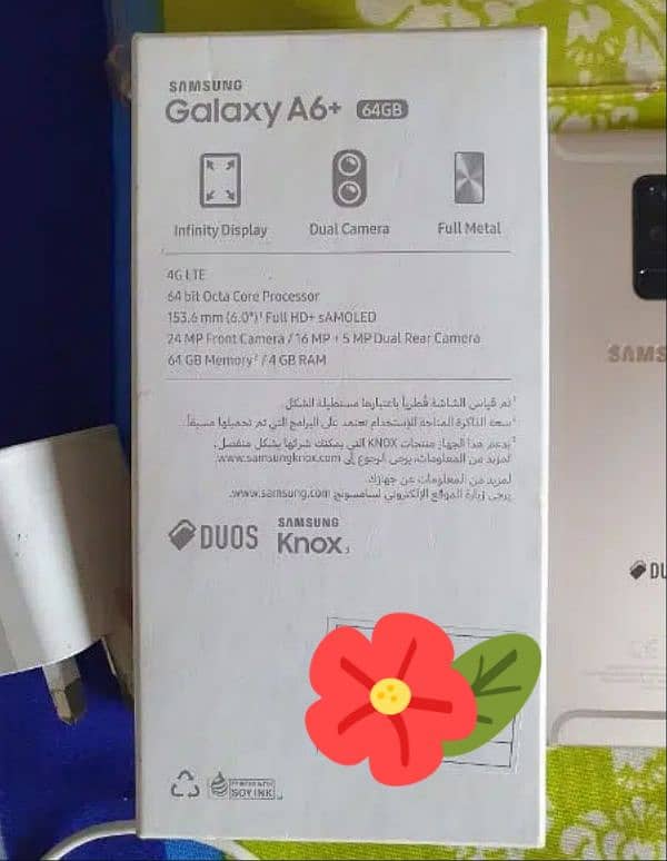 Samsung galaxy A6 + plus - full box 9.8 by 10 4