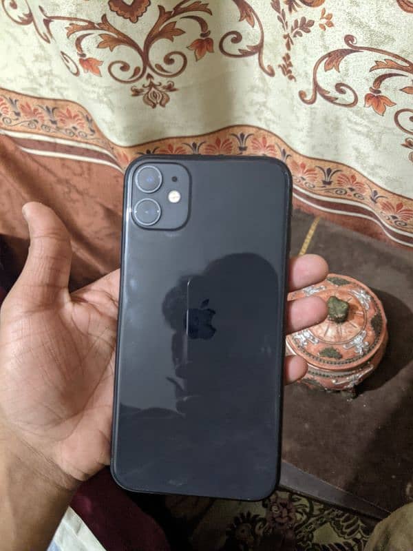 APPLE IPHONE 11 64GB 0