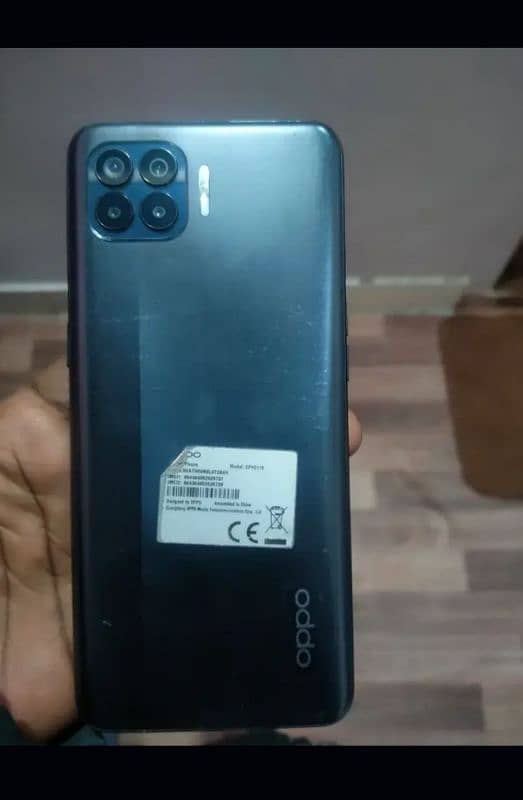 oppo f17pro 8gb+8 128gb sirf mobile hai 1