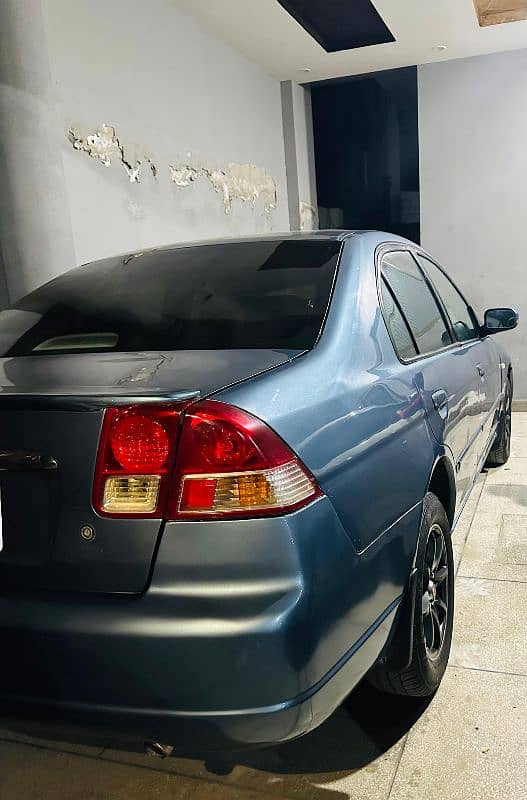 Honda Civic EXi 2004 3