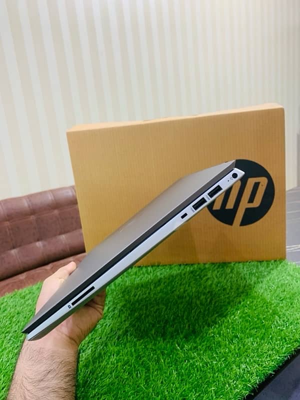 HP Pavilion 15 Laptop core i5 10TH generation 8/512 2GB graphics 2