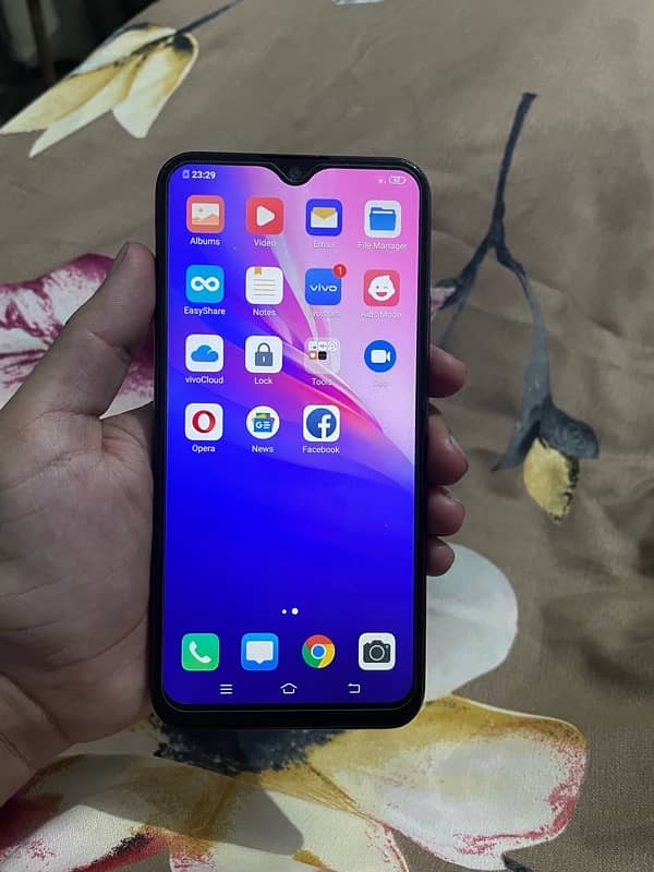 vivo y11 2/32gb 0