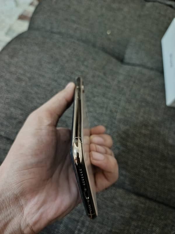 Iphone Xs Max 256 GB FU with box 6