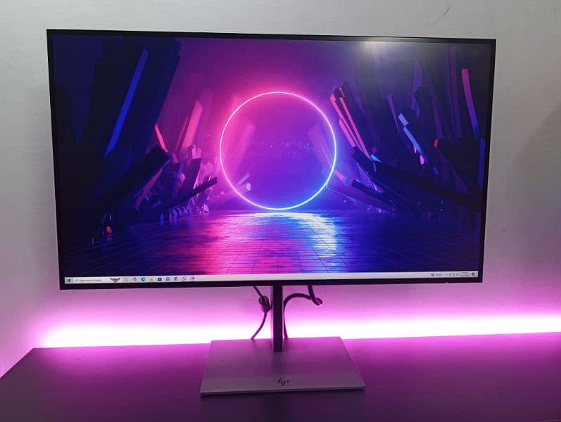 HP Z27u G3 27-inch QHD 2560x1440 USB type-C 4side Bazel-less Monitor 6