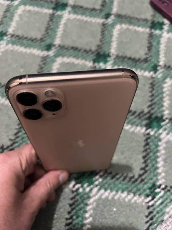 iPhone 11 Pro Max Non-PTA 1