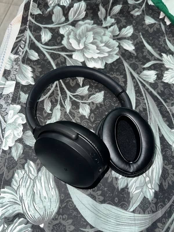 Sennheise Wireless Headphones 0