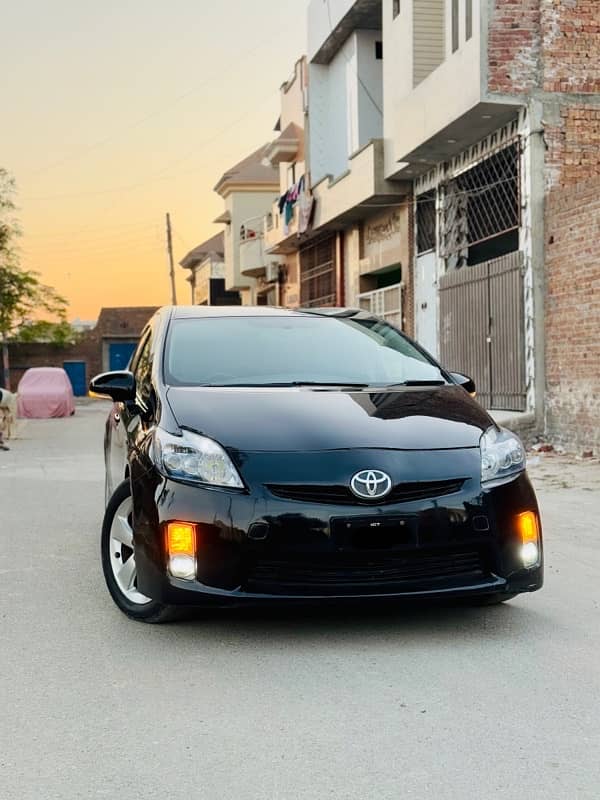 Toyota Prius 2010 1